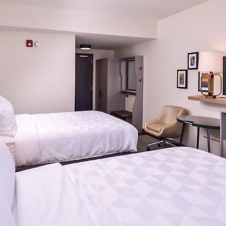 Holiday Inn Detroit Northwest - Livonia By Ihg Екстериор снимка