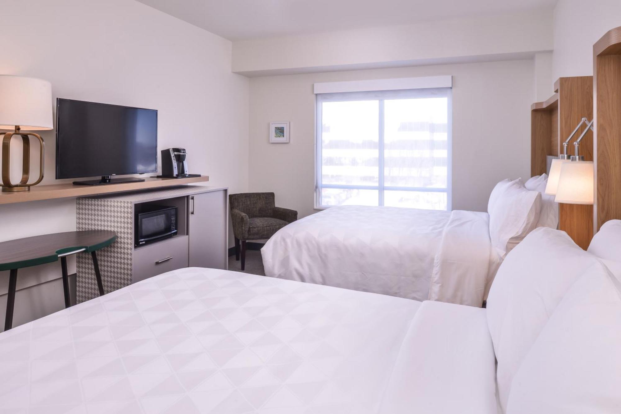 Holiday Inn Detroit Northwest - Livonia By Ihg Екстериор снимка