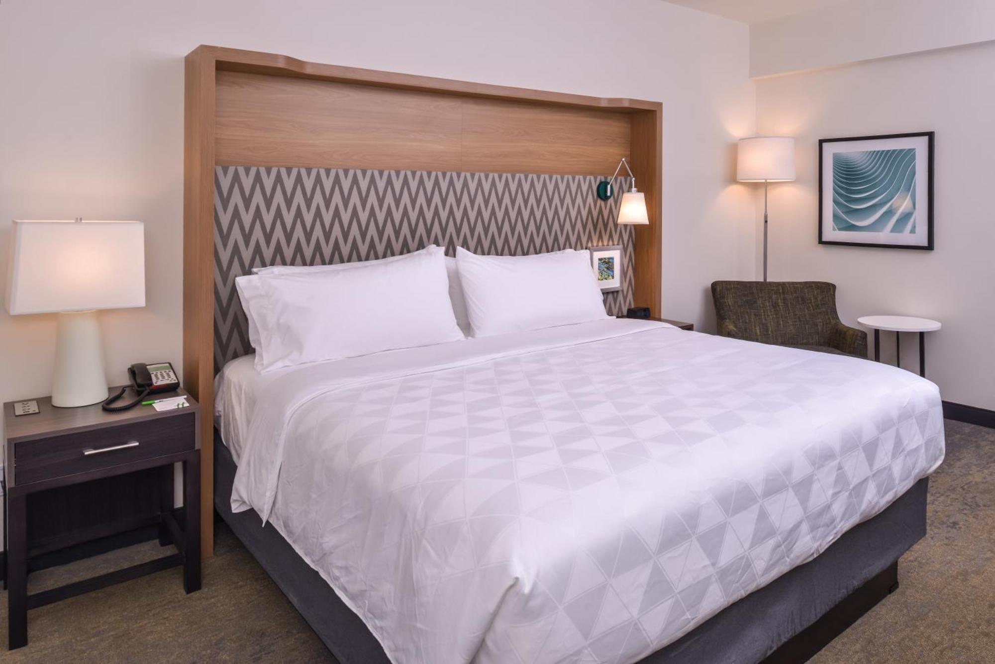 Holiday Inn Detroit Northwest - Livonia By Ihg Екстериор снимка