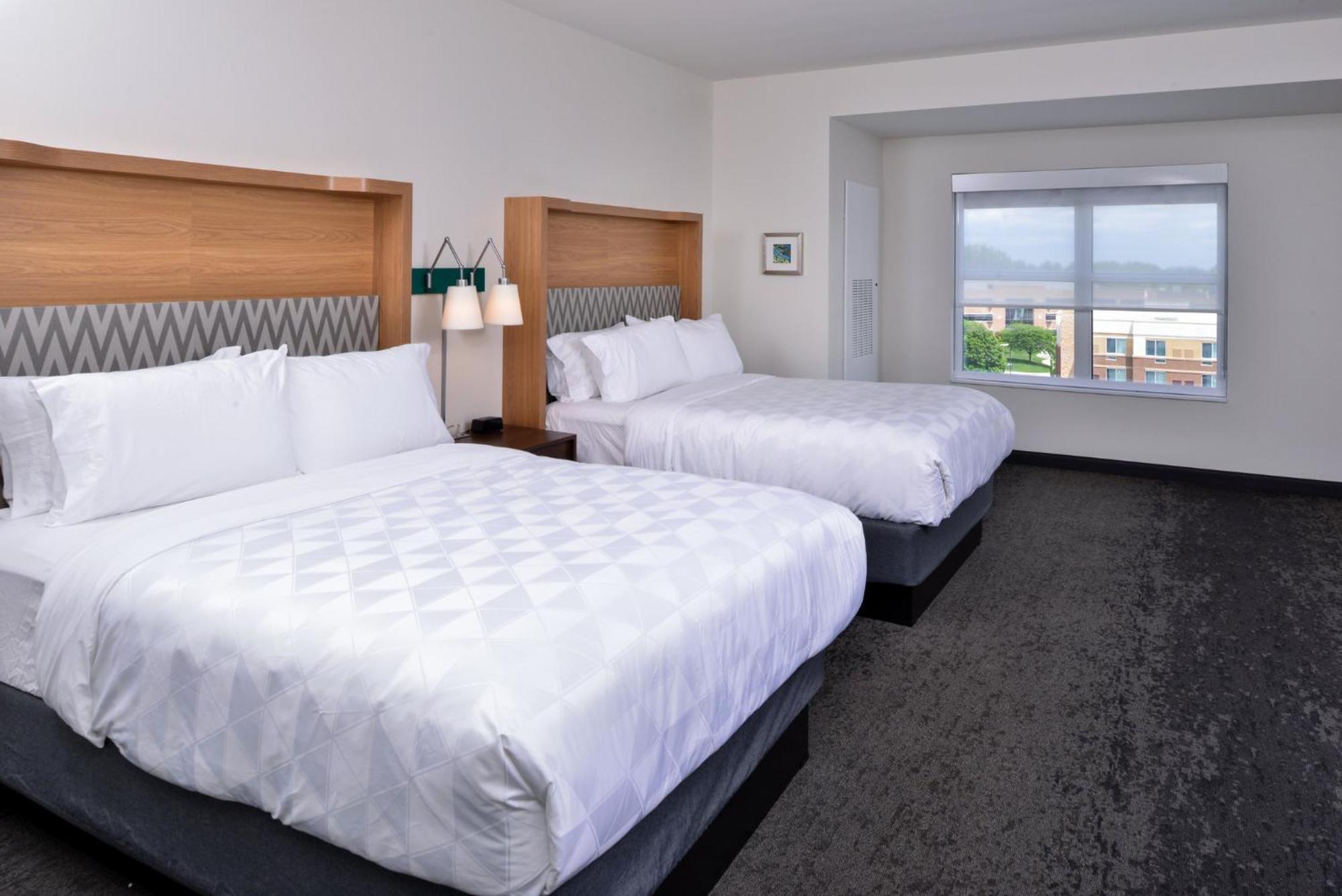Holiday Inn Detroit Northwest - Livonia By Ihg Екстериор снимка